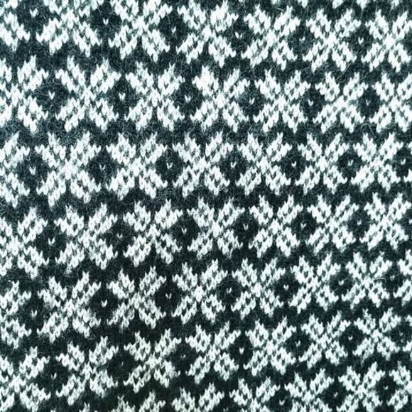 Vintage 90s Gap Wool Vest sz M Fair Isle Nordic Metal Clasp Front Mid Length - Picture 9 of 10